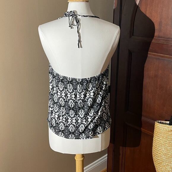 Lascana Black & White Geometric Print Keyhole Tie Halter Top, Low Back 8/10 - Picture 2 of 11